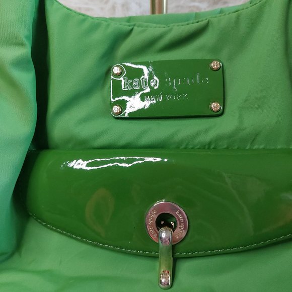 Kate Spade Green Nylon and Patent Leather Shoulder Bag - Picture 3 of 12